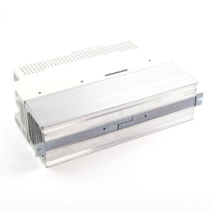 Lenze Servo Antriebsregler Umrichter 13278162 EVS9323-ESV004 GEB