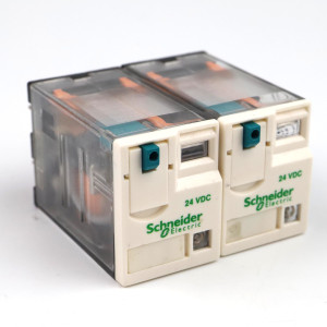 Schneider Electric Miniaturrelais RXM2AB2BD 24VDC (2Stk.) GEB