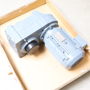 SEW Getriebemotor FH77/GDRN100L4/TF i=43,58 NOV