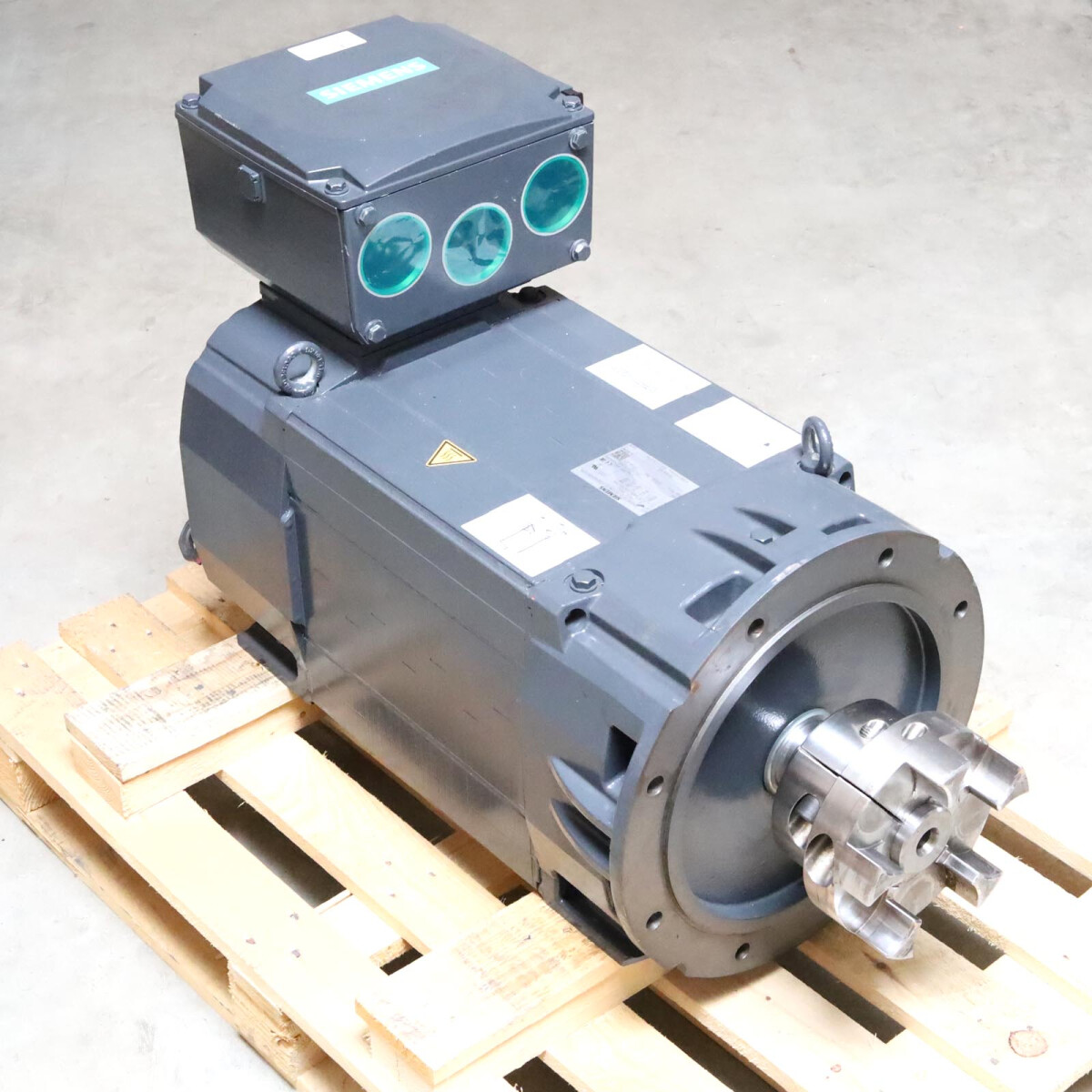 Siemens SIMOTICS M Kompakt-Asynchronmotor 1PH8186-2DF25-1BD1