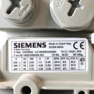 Siemens Niederspannungsmotor 1LE1003-0EA42-2AB4 GEB