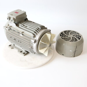 Siemens Niederspannungsmotor 1LE1003-0EA42-2AB4 GEB