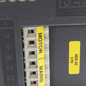 KEB Frequenzumrichter Combivert 10.F0.R11-0000 GEB