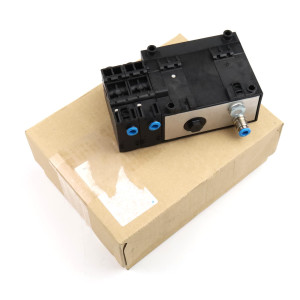 Festo Luftspaltsensor SOPA-CM2H-R1-WQ6-2P-M12 552139 OVP