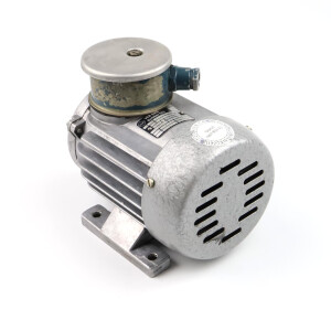 VEM/VEB Drehstrommotor 1160.1 220/380V 90W GEB