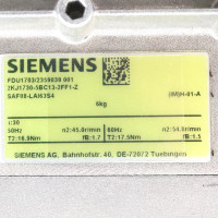 Siemens Schneckengetriebemotor 2KJ1730-5BC13-2FF1-Z i=30 NOV