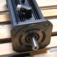 Lenze Servomotor MCA 21X35-RS0P5-G38R-ST5F10N-R0S0 15232583 GEB