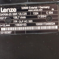 Lenze Kegelradgetriebemotor GKR06-2S SBR 12LC20 15630153 i=12,444 NOV