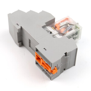 Phoenix Contact Relaissockel RIF-2-BPT/4X21 2900934 + Einzelrelais 2903685 NOV