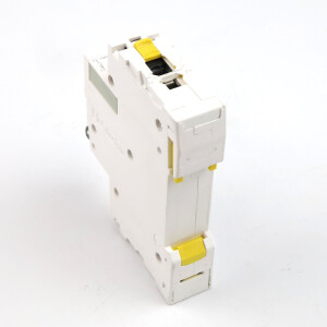 Schneider Electric Miniatur-Leitungsschalter A9F04106 044033 iC60N C6A NOV