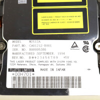 Fujitsu Laufwerk M2512A CA01212-B001 GEB