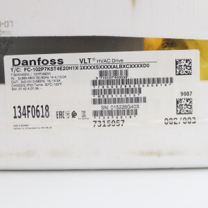 Danfoss Frequenzumrichter FC-102P7K5T4E20H1XGXXXXSXXXXALBXCXXXXD0 134F0618 OVP
