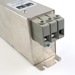 Schaffner Netzfilter FN3268-7-44 3x520/300V 50/60Hz GEB