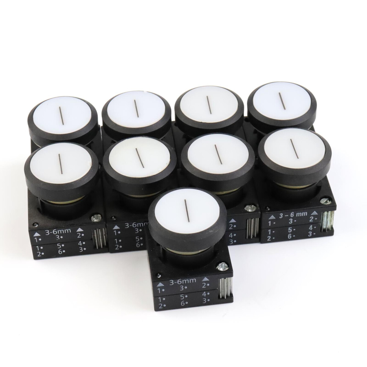 Siemens Drucktaster 3SB3000-0AB11 (9Stk.) GEB