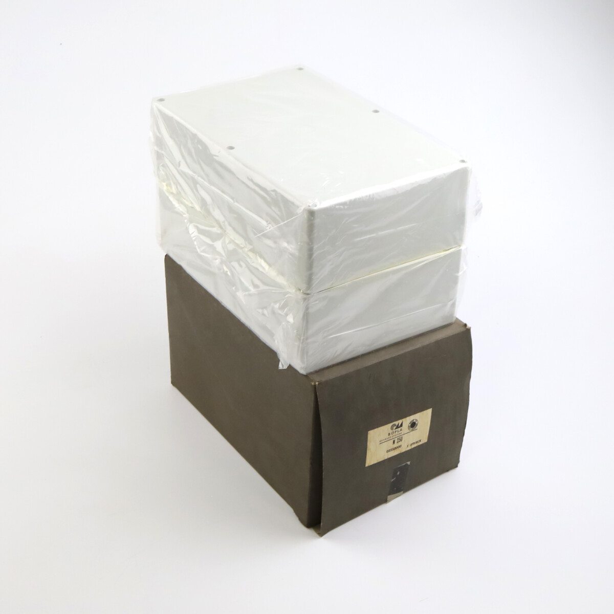 BOPLA Leergehäuse M 250 02250000 250x160x150mm OVP