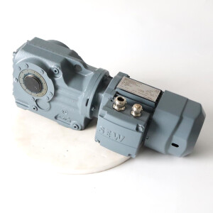 SEW Getriebemotor KA37 DR63L4/BR/TF i=29,96:1 NOV