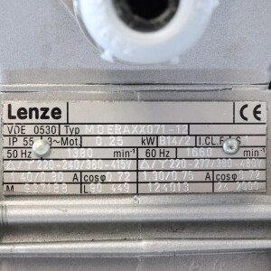 Lenze Getriebemotor MDERAXX071-12 + 11.715.02.04 + 52.145.04.20 i=10 NOV