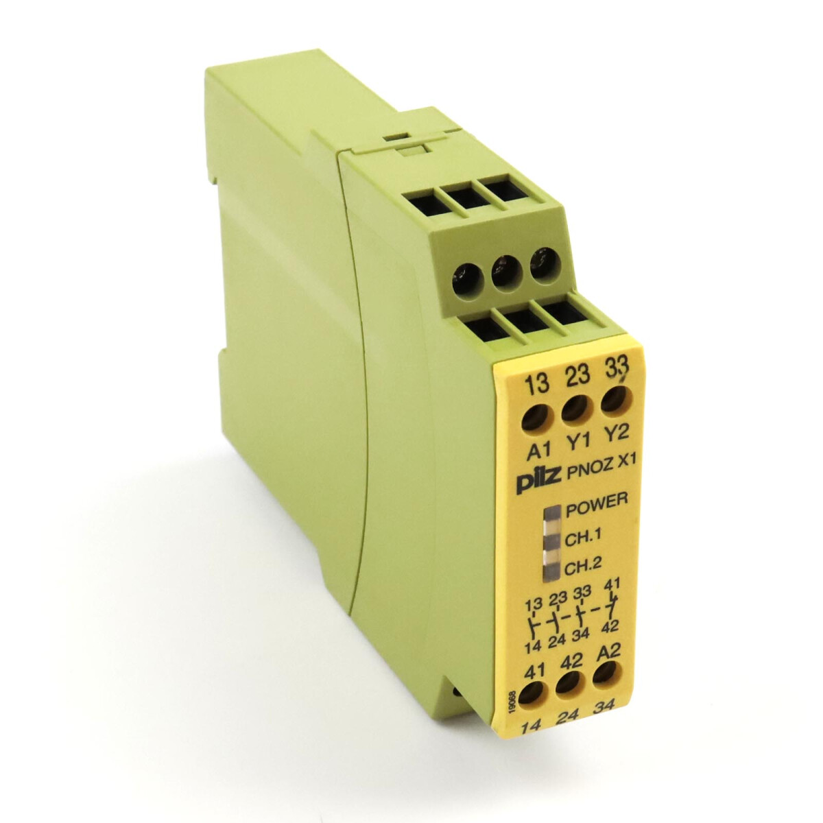 Pilz Not-Aus Schaltgerät PNOZ X1 24VAC/DC 3n/o 1n/c 774