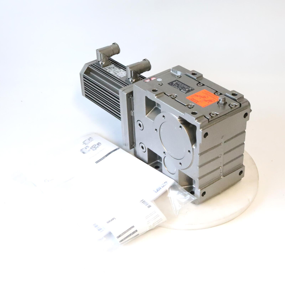 Lenze Kegelstirnradgetriebemotor GKS05-3SVBR-056C23 15993522