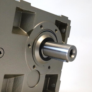 Lenze Kegelstirnradgetriebemotor GKS06-3SVBR-056N23 15906068 i=161,029 NOV