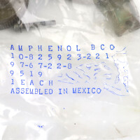 Amphenol Kabelklemme 10-825923-221 97-67-22-8 OVP