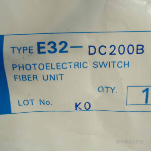 Omron Photoelectric Switch E32-DC200B OVP