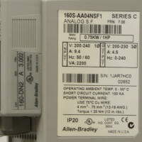 Allen Bradley Frequenzumrichter 160S-AA04NSF1 0,75 kW + Keypad 160-P1 GEB