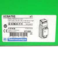 Schneider Electric Sicherheitsschalter XCSA702 071890 OVP