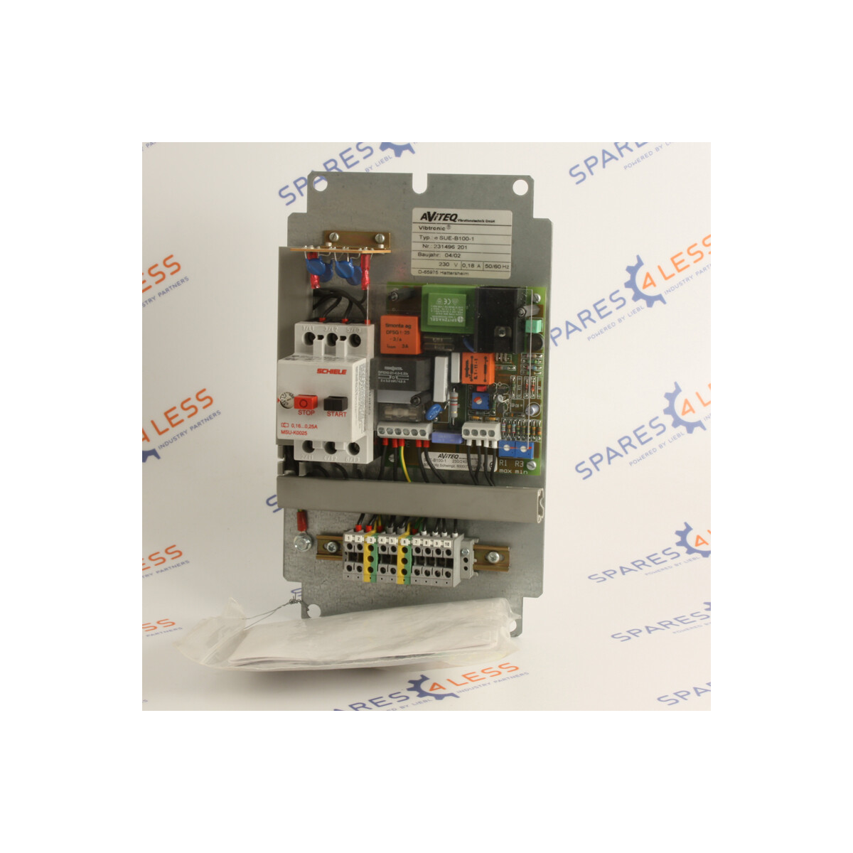 AVITEQ Controller Vibtronic e SUE-B-100-1 montiert auf Tr&au