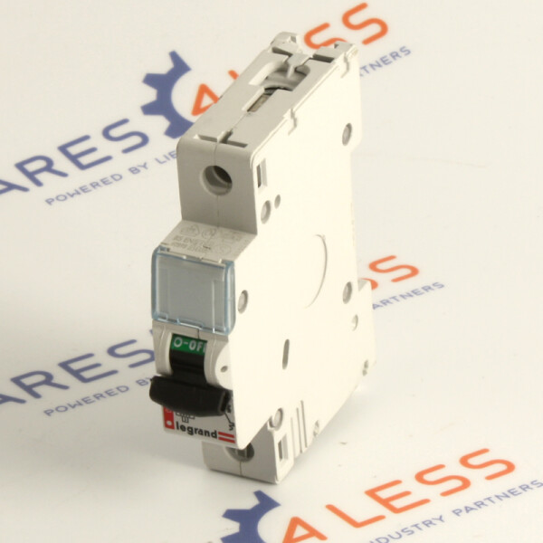 legrand Leistungsschalter B10 06158 230/400V GEB