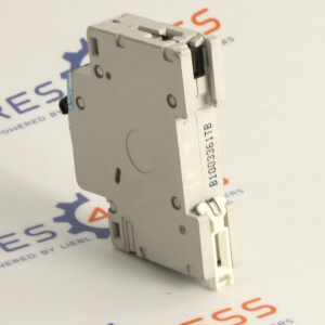 legrand Leistungsschalter B10 06158 230/400V GEB