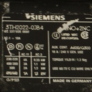 Siemens Schütz Hilfsschütz 3TH2022-0JB4 GEB