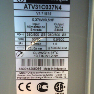 Telemecanique/Schneider FU ATV31C037N4 058772 0,37kW OVP