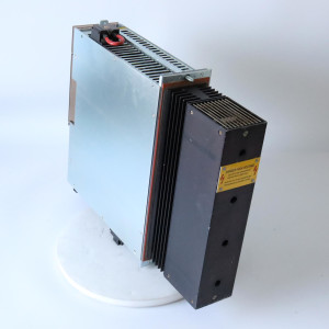 INDRAMAT Servo-Controller KDV1.3-100-220/300-W1 GEB