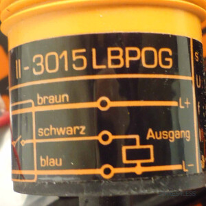 ifm efector induktiver Näherungsschalter II-3015LBPOG OVP