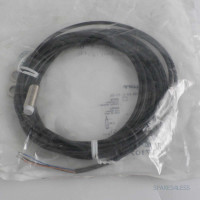 Balluff induktiver Näherungsschalter BES 516-356-E4-C-PU-05 OVP
